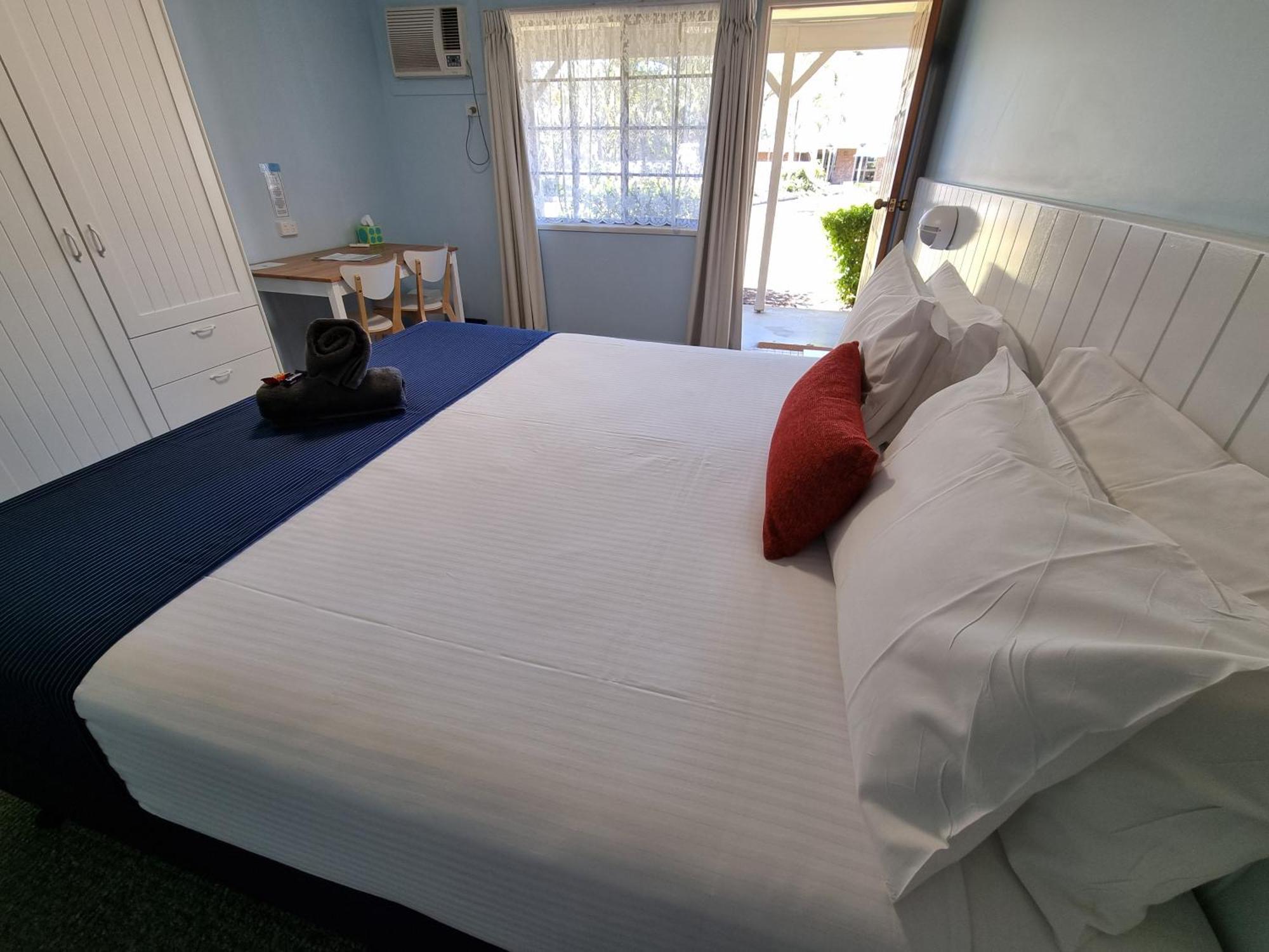 Koorawatha Homestead Motel Bororen Экстерьер фото