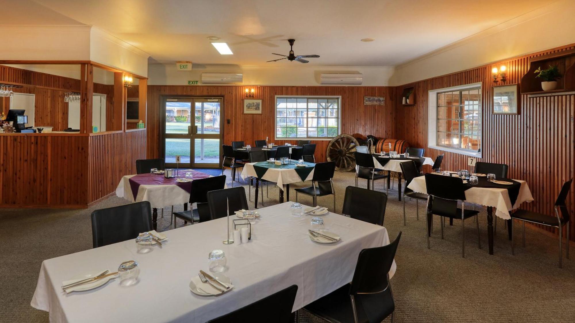 Koorawatha Homestead Motel Bororen Экстерьер фото